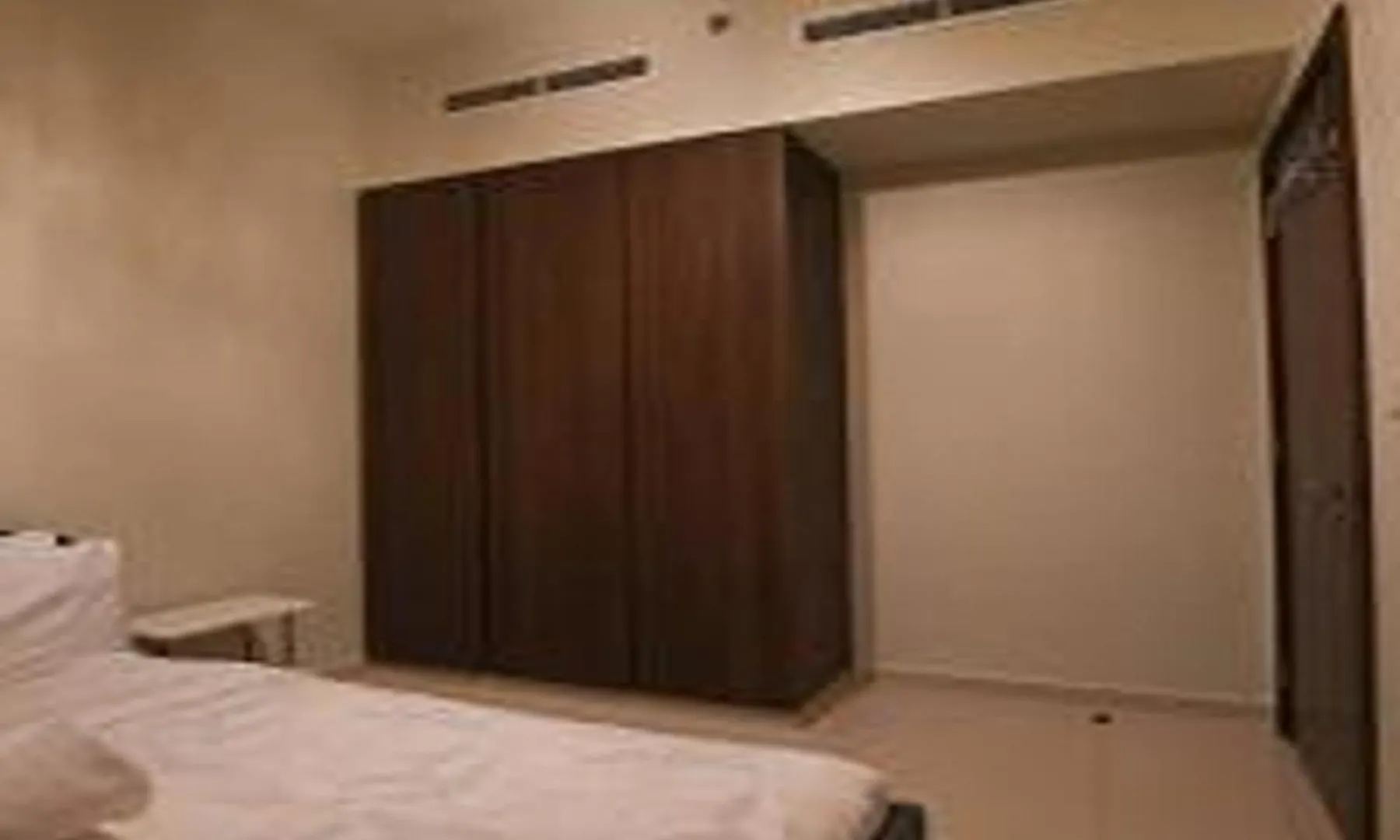 Brown Stone - Canal View Reva Dubai